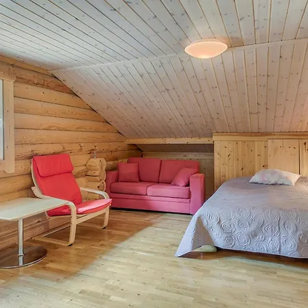 Feriehus Valkealammi By Interhome Vehmainen